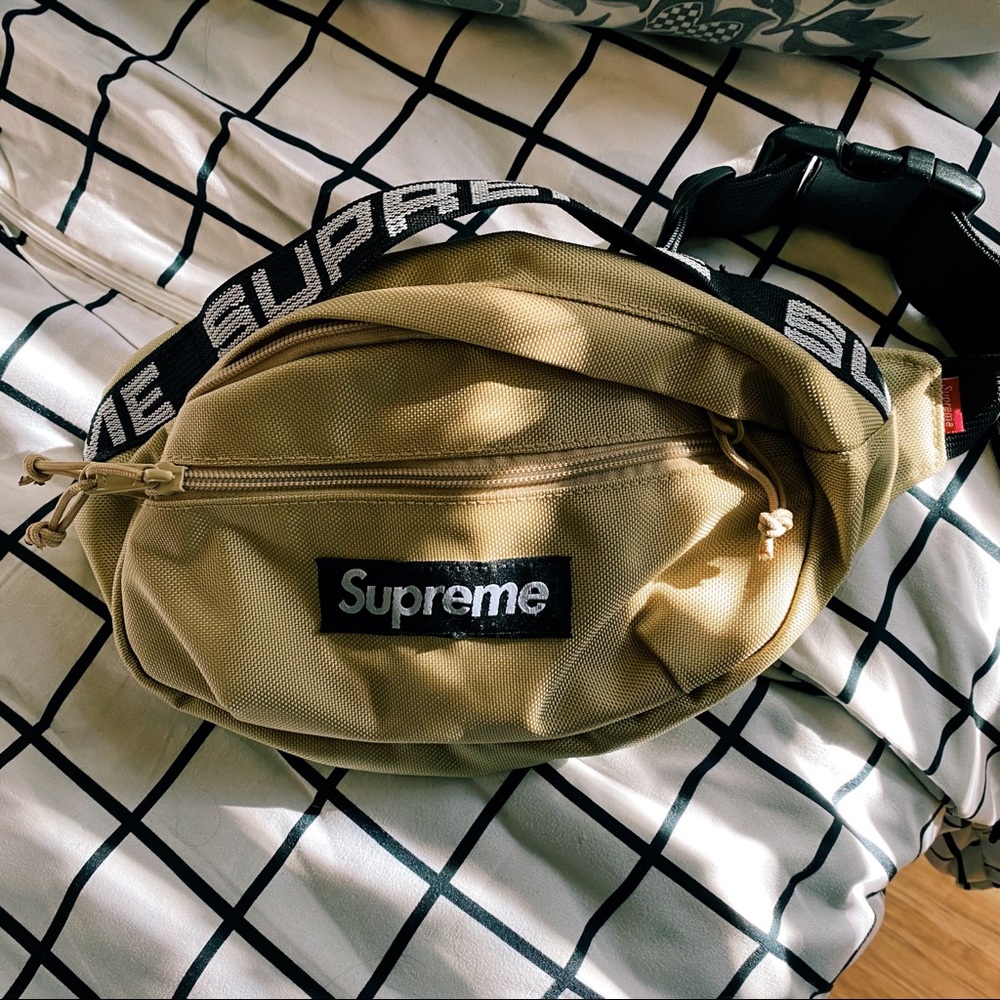 Supreme Beige Waist bag